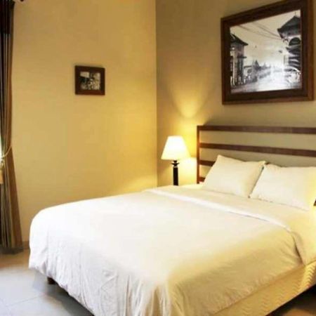 The Summit Siliwangi Hotel Bandung Exterior photo