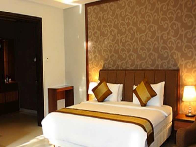 The Summit Siliwangi Hotel Bandung Exterior photo